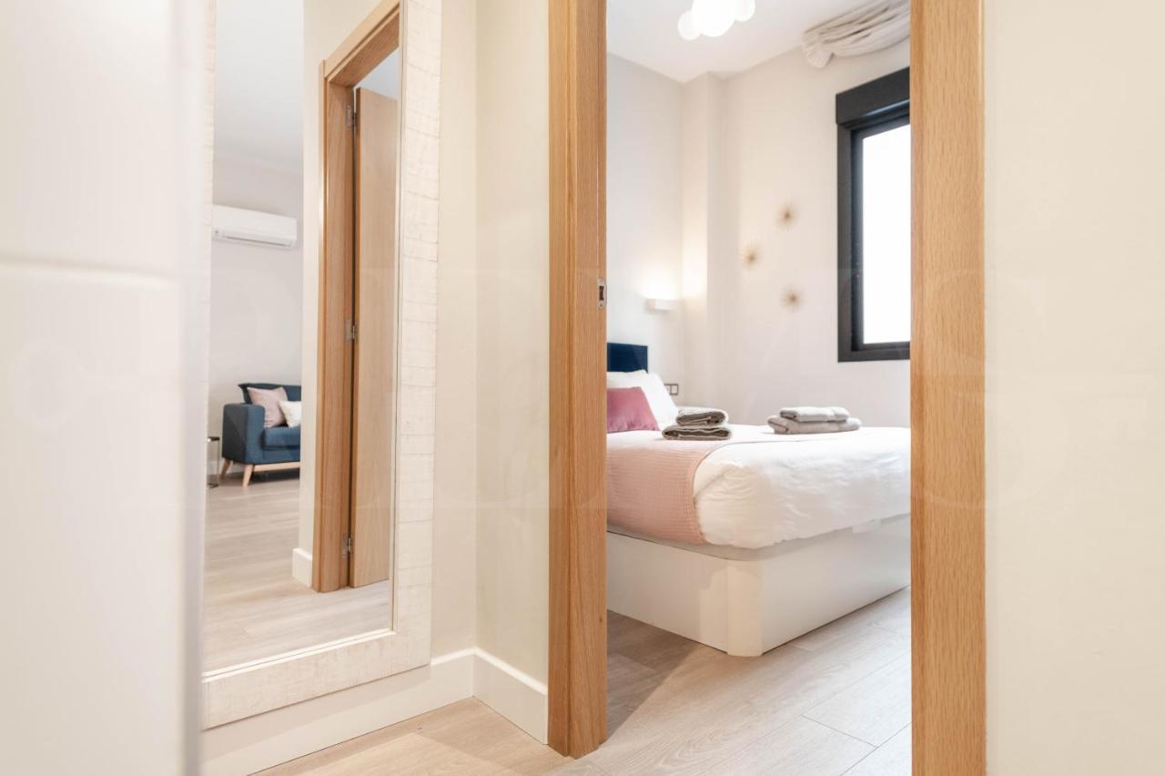 Cozy Apartment With Parking In The Center By Rems Malaga Luaran gambar