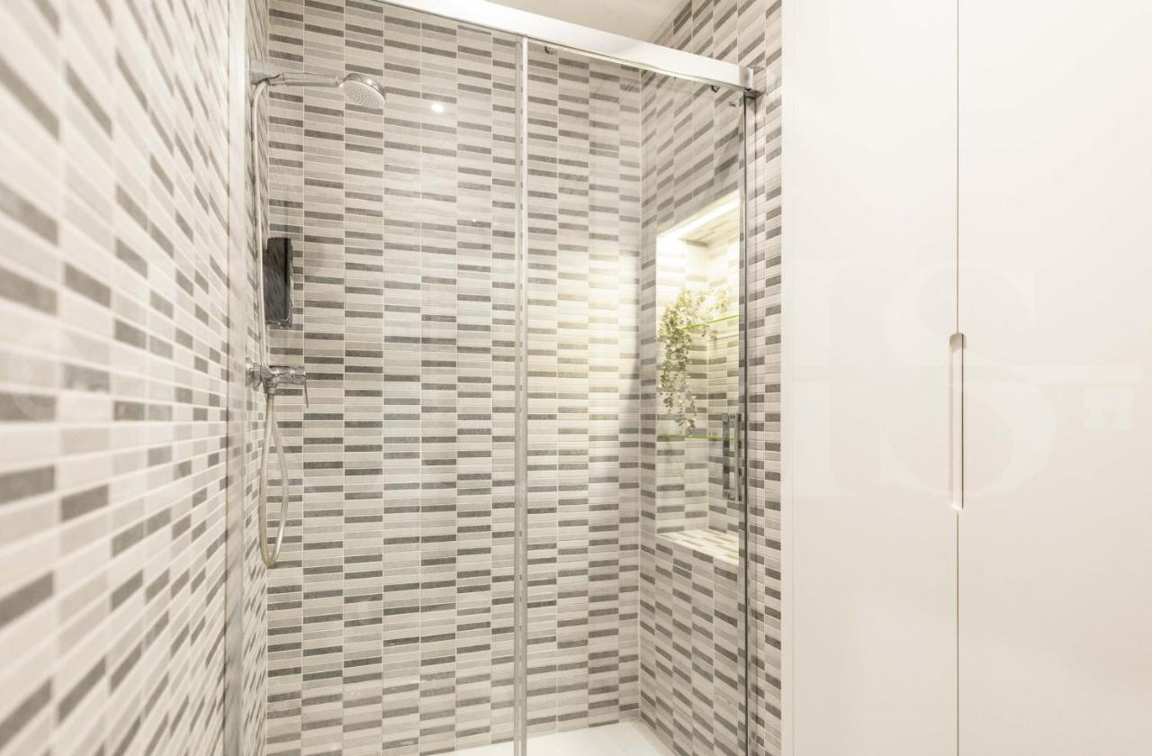 Cozy Apartment With Parking In The Center By Rems Malaga Luaran gambar
