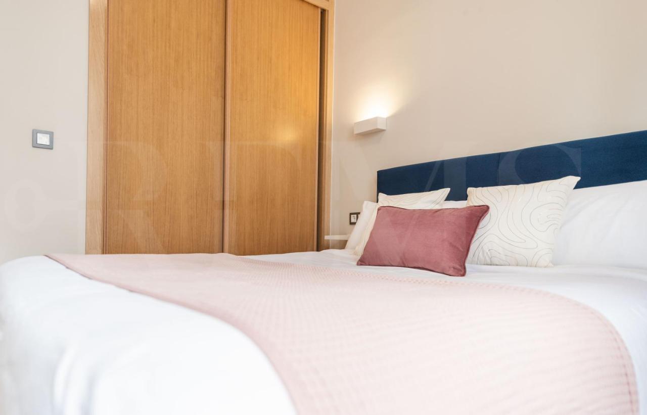 Cozy Apartment With Parking In The Center By Rems Malaga Luaran gambar