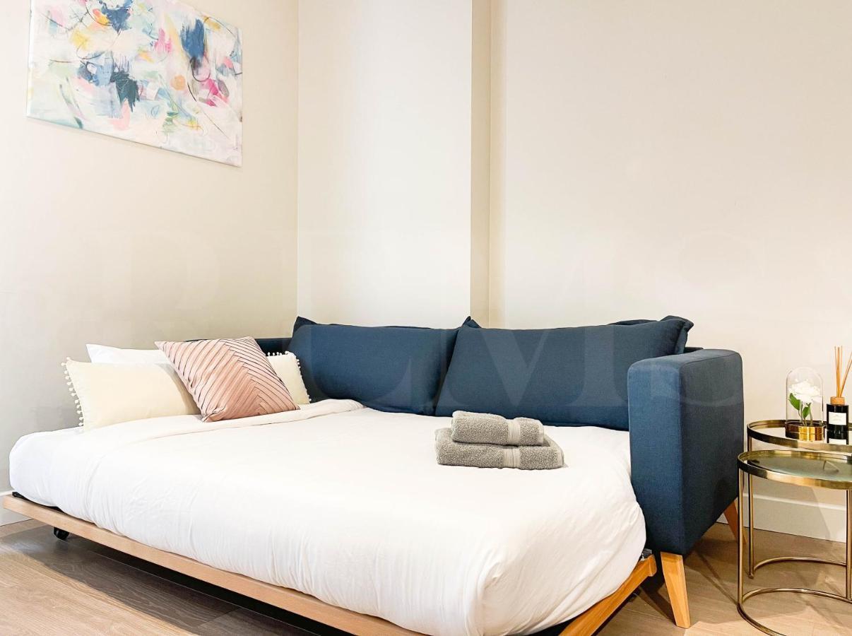 Cozy Apartment With Parking In The Center By Rems Malaga Luaran gambar